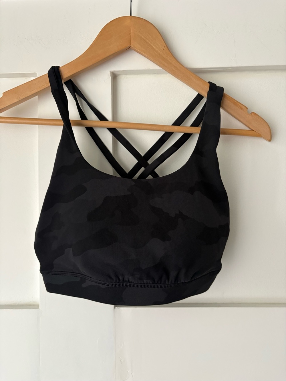 Lululemon • Energy Bra *Medium Support, B-D Cup • Size 10